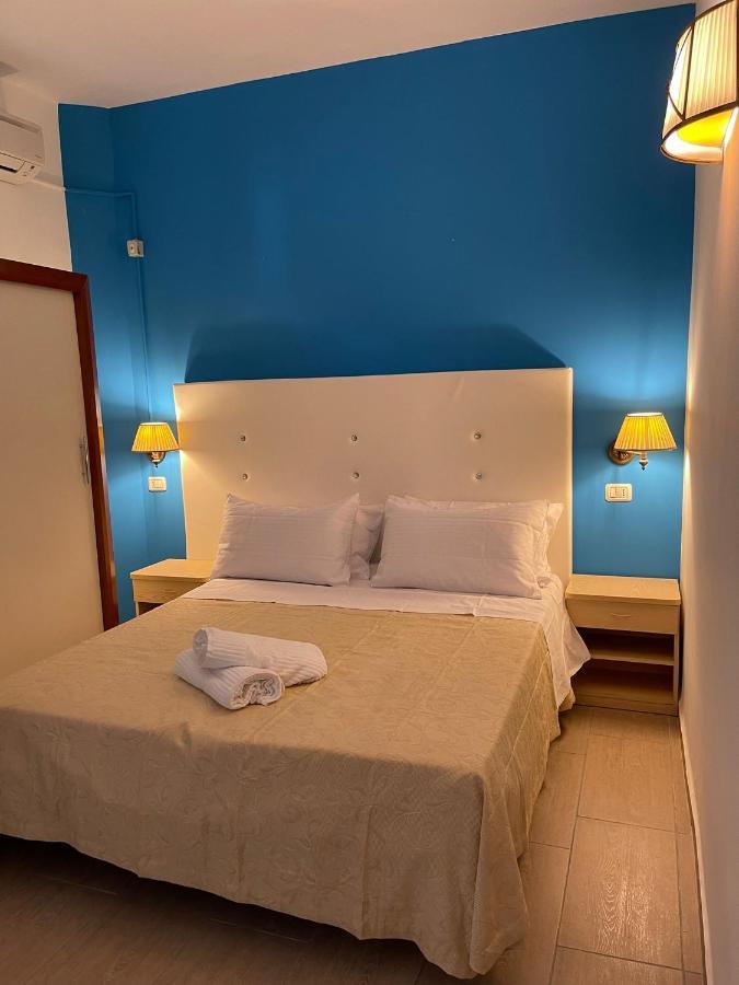 Hotel New Happy Rimini Værelse billede